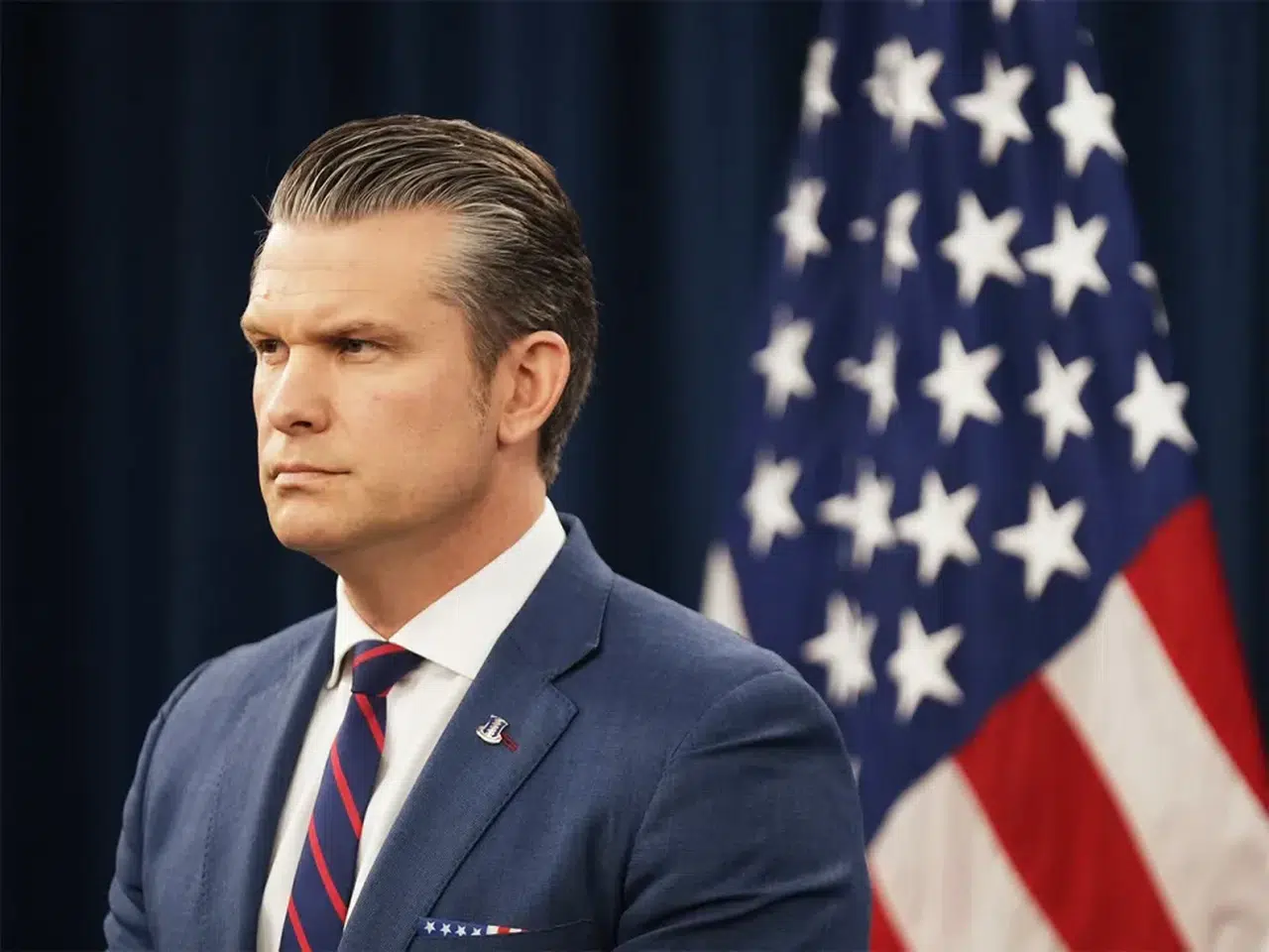 Pentagon'da Strateji Krizi: Savunma Bakanı Hegseth Korgenerali Neden Görevden Aldı?