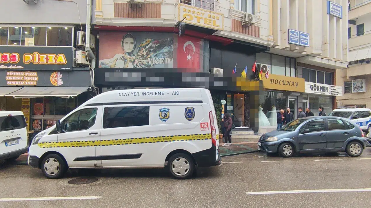 Antalya'da 30 yaşındaki adam otel odasında ölü bulundu