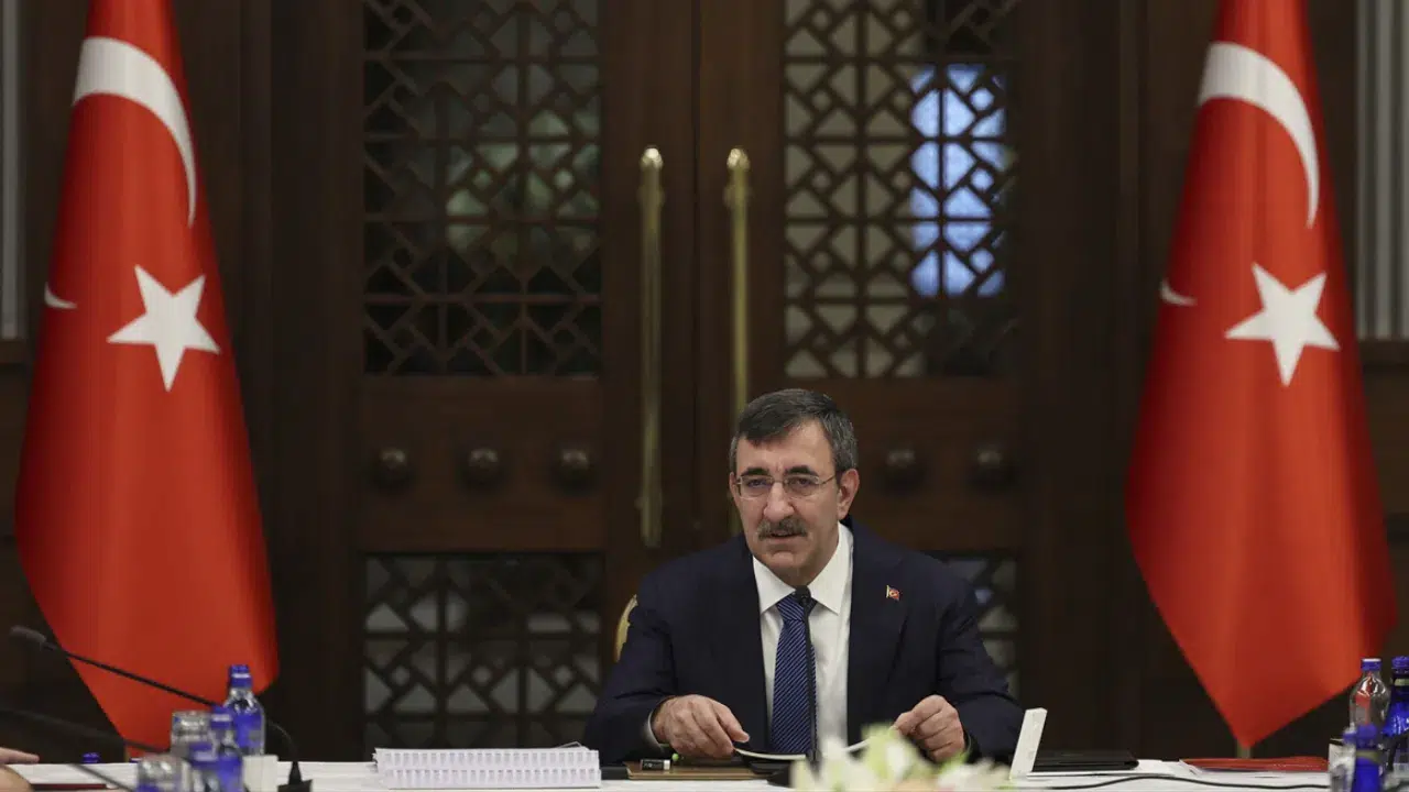 Cumhurbaşkanı Yardımcısı Yılmaz, Türkiye Coğrafi Bilgi Sistemi Kurulu toplantısına katıldı