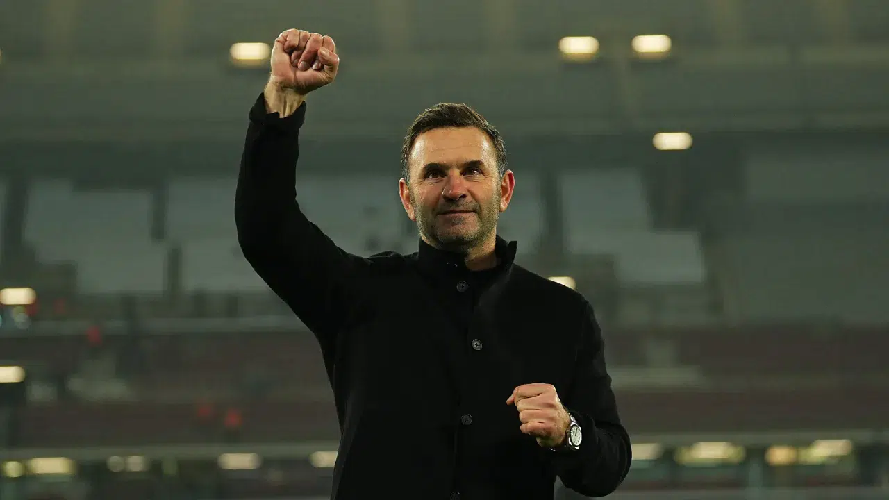Okan Buruk'tan Süper Lig'de tarihi rekor: 50 dış saha galibiyetine en hızlı ulaşan teknik direktör oldu