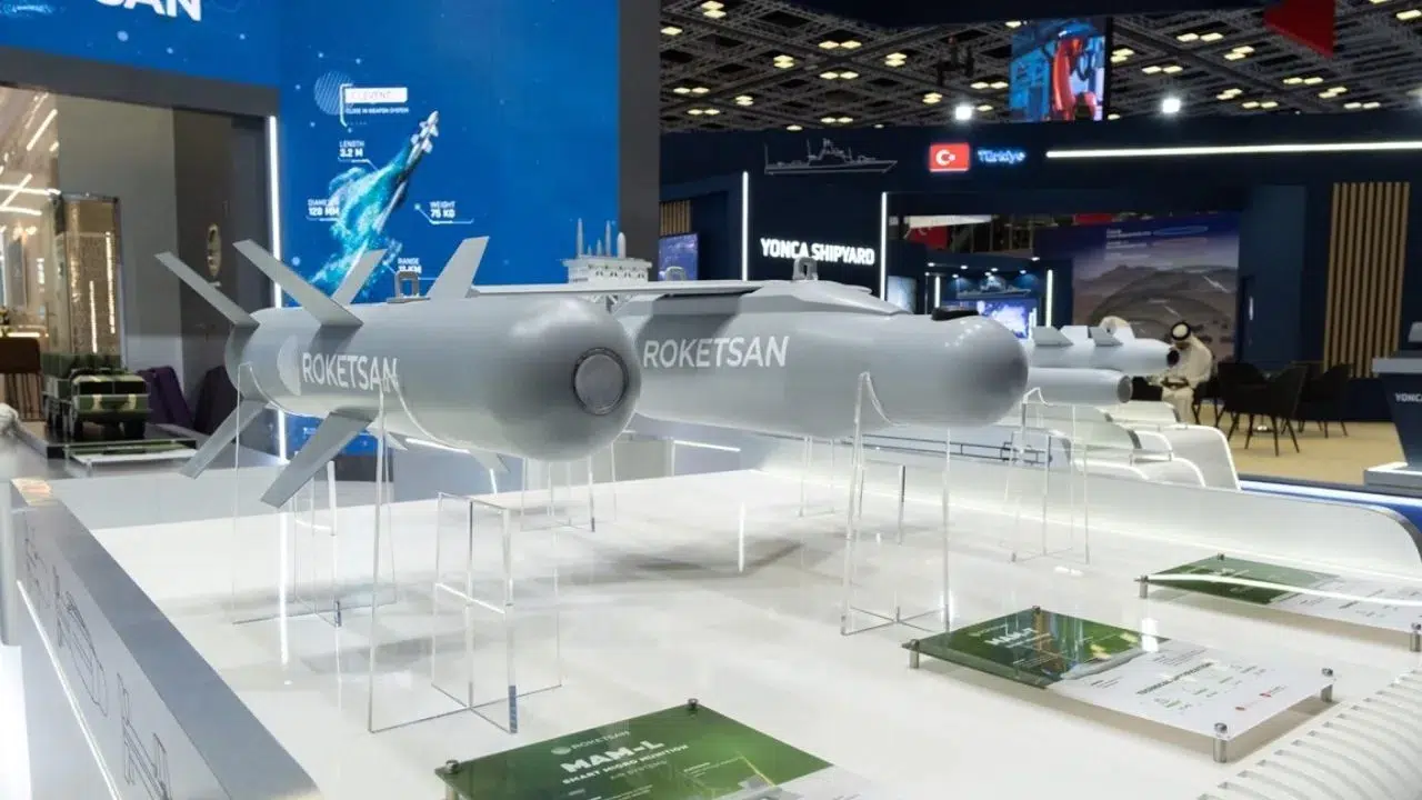 ROKETSAN ürünlerini Katar'da sergiye çıkardı
