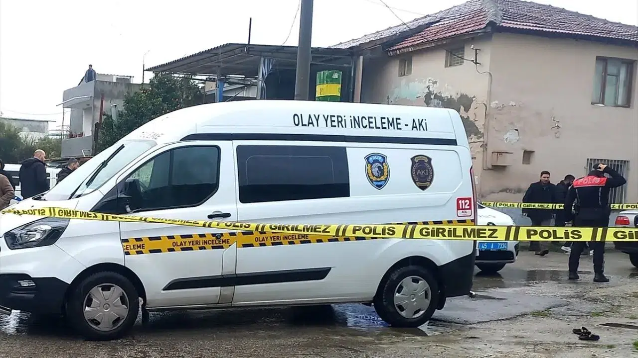 Uzaklaştırma kararı aldırdığı eşi tarafından vurulan kadın hayatını kaybetti