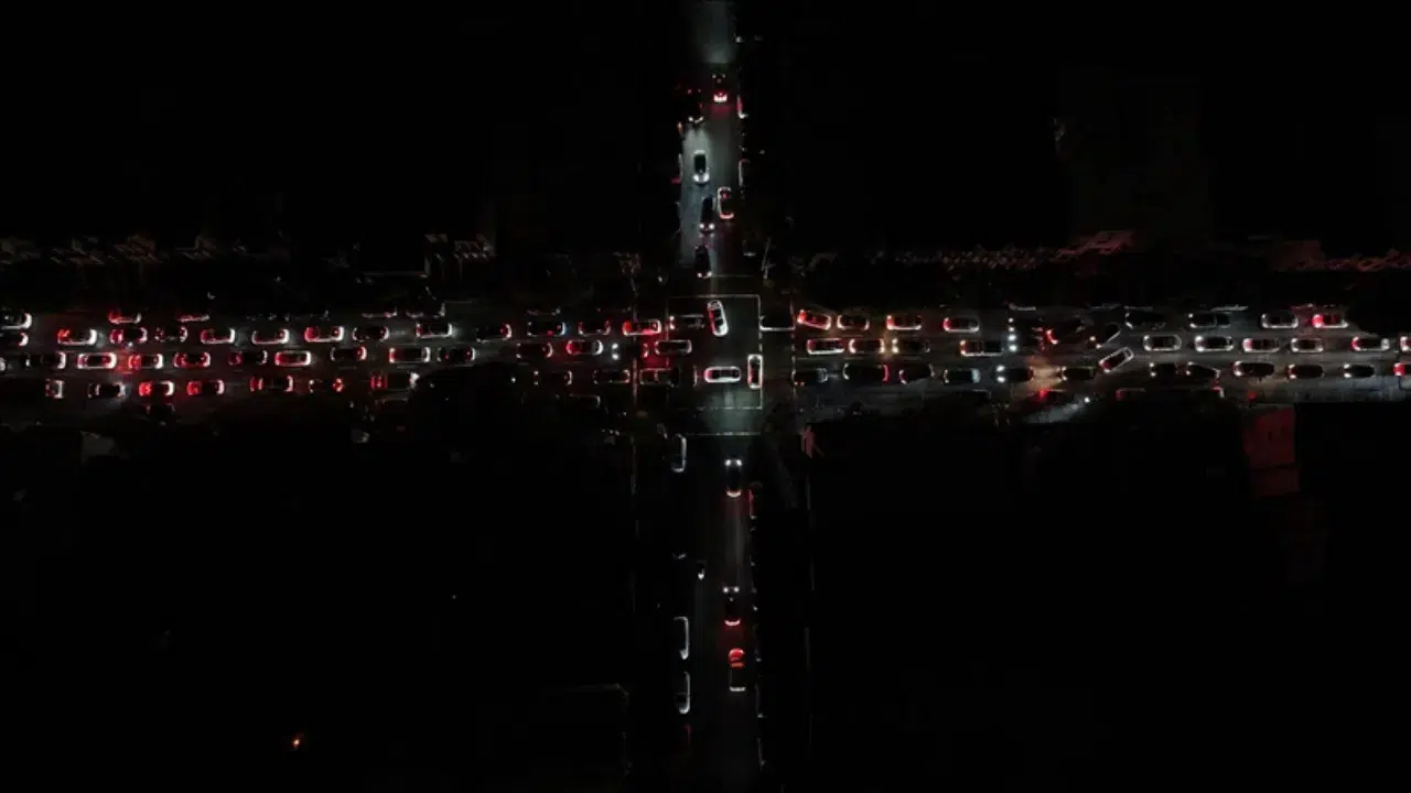 ABD'de olumsuz hava koşulları: 230 bin ev elektriksiz kaldı!