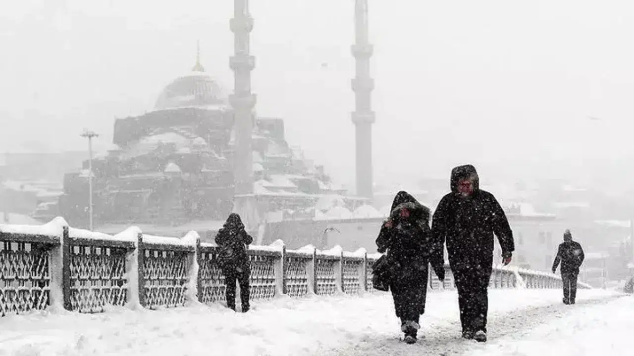 AKOM: İstanbul'da kar bekleniyor!