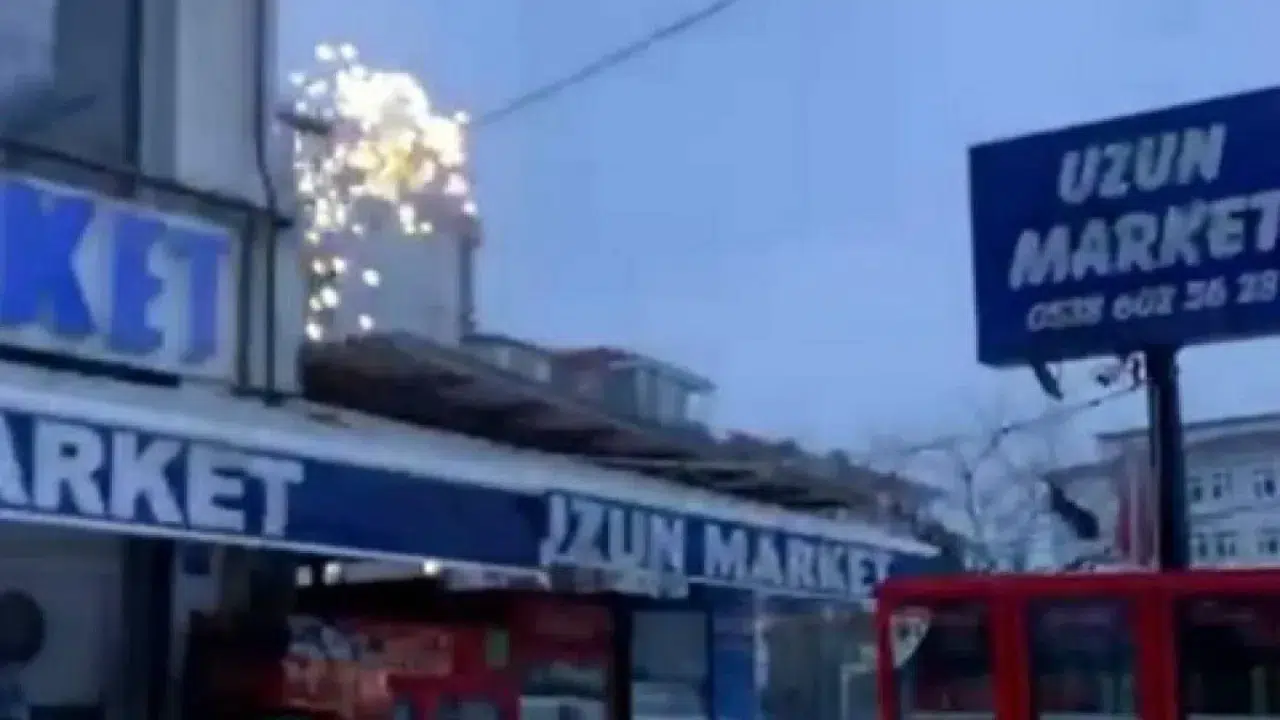 Tekirdağ'da elektrik telleri alev aldı! Vatandaşlar büyük panik yaşadı