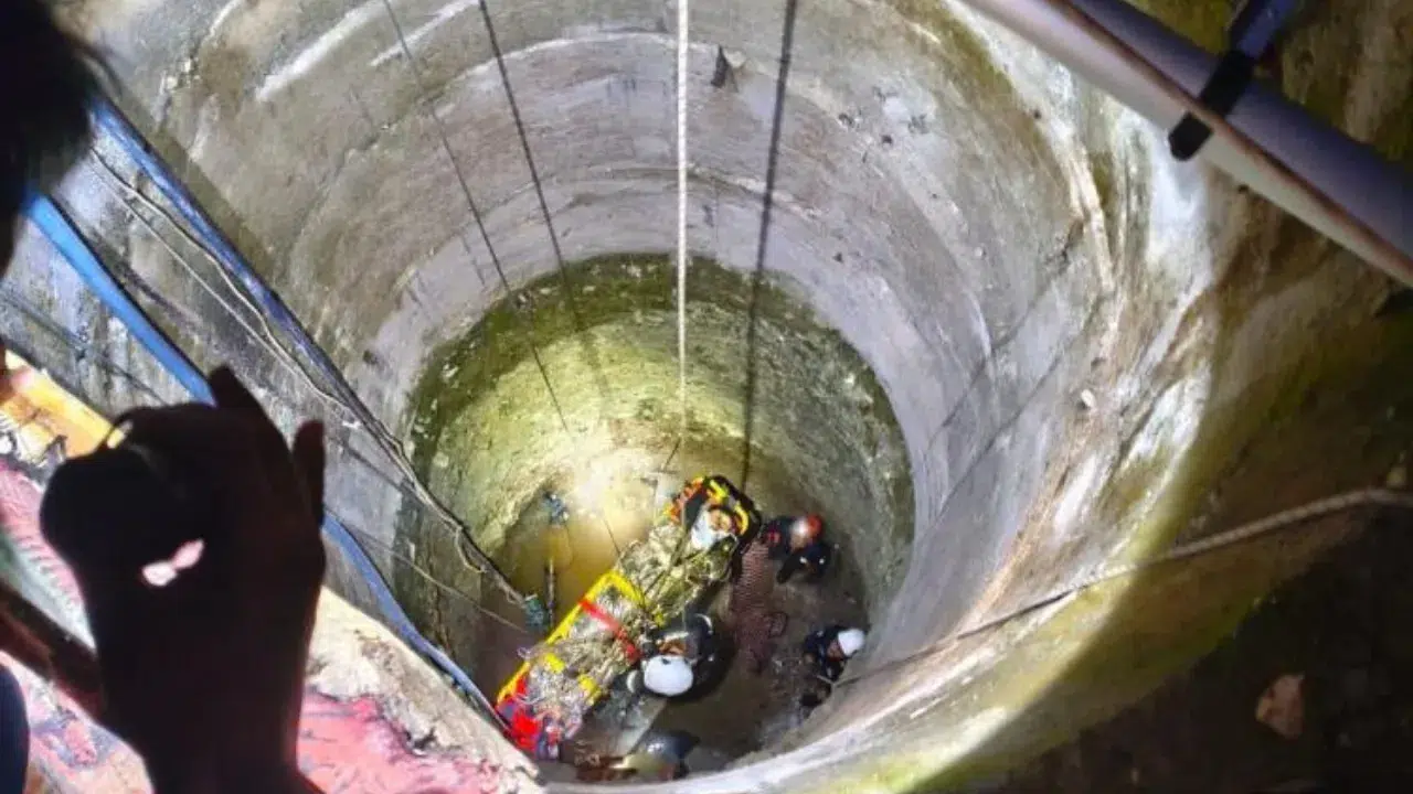 Adıyaman'da 10 metrelik kuyuya düşen genç kurtarıldı