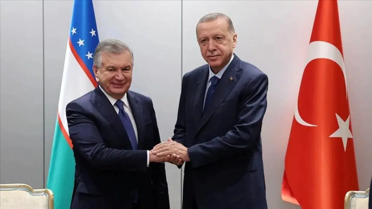 Özbekistan Cumhurbaşkanı Mirziyoyev Türkiye'ye geliyor