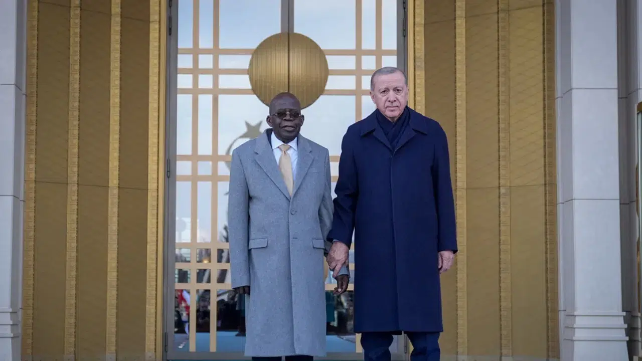 Cumuhurbaşkanı Erdoğan, Nijerya Cumhurbaşkanı Tinubu'yu karşıladı