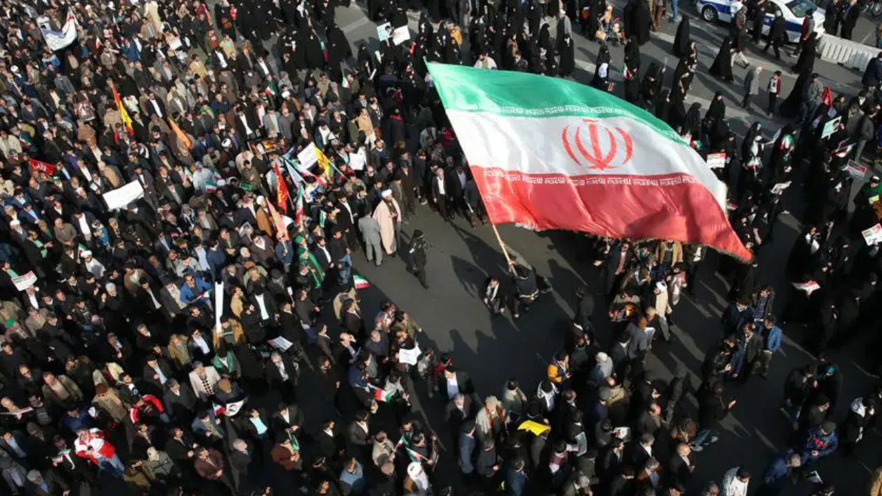 İran Sağlık Bakanlığı: Yaklaşık 3 bin kişi hastanelere başvurdu