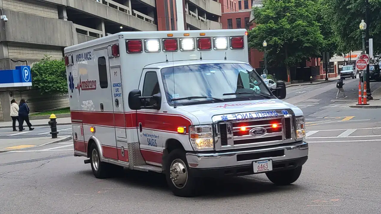 Pakistan'da 12 bölgeye terör saldırısı düzenlendi : 21 kişi hayatını kaybetti