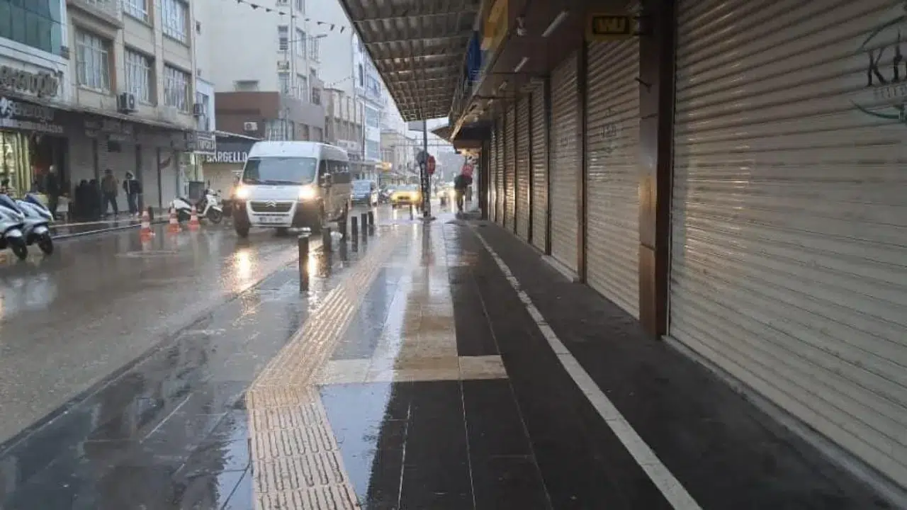 Kilis'te sağanak yağış ve sis etkili oluyor!