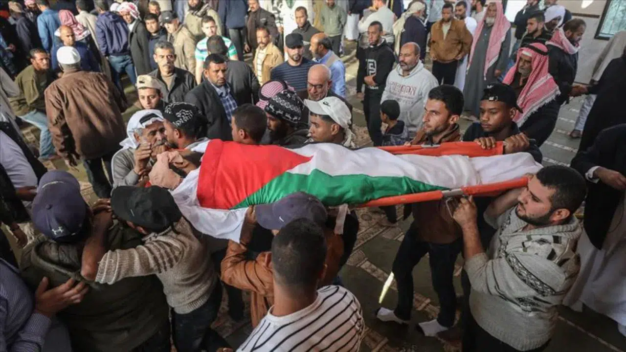 İsrail, 15 Filistinlinin naaşını teslim etti