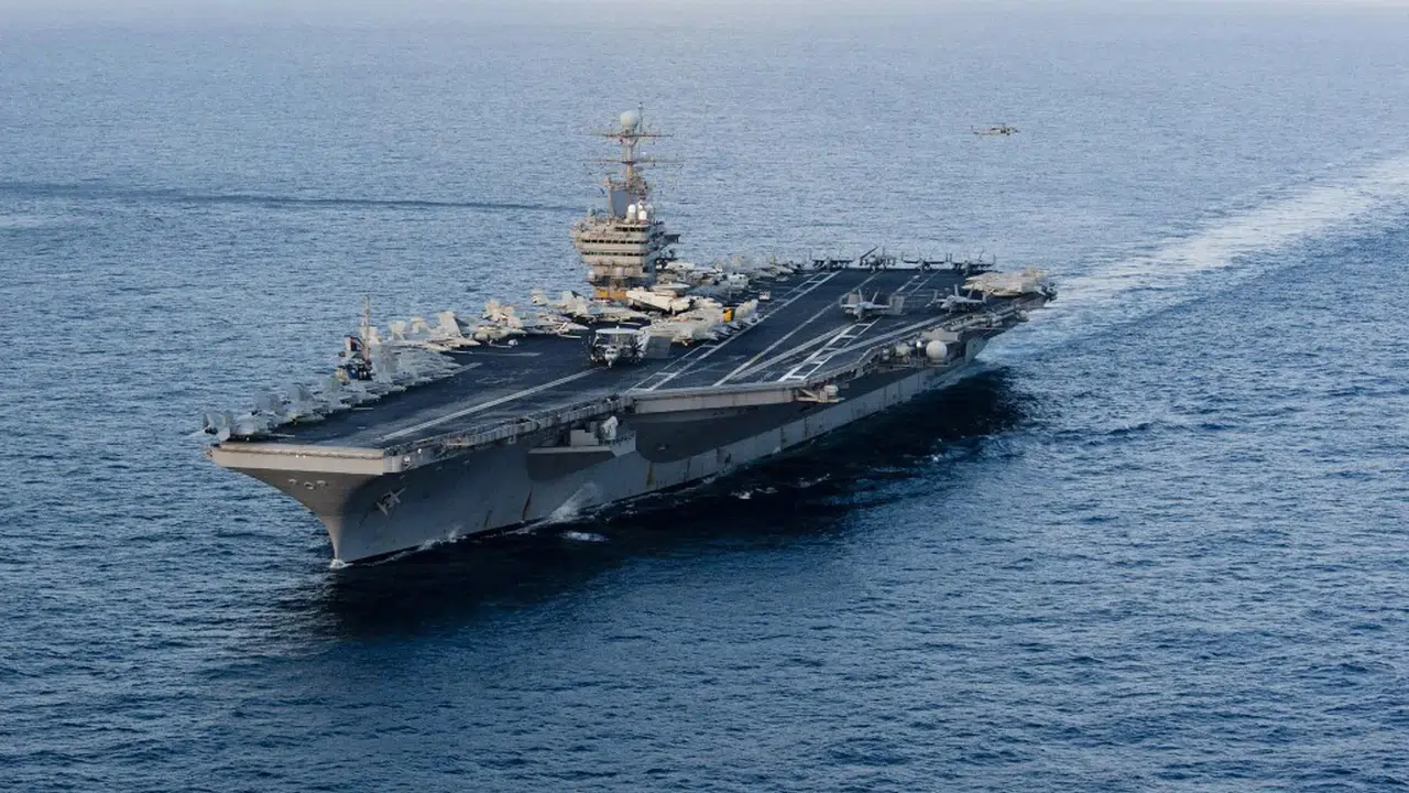 ABD'nin Ortadoğu'daki USS Abraham Lincoln Uçak Gemisi Ne Kadar Güçlü ve Neden Gönderildi?