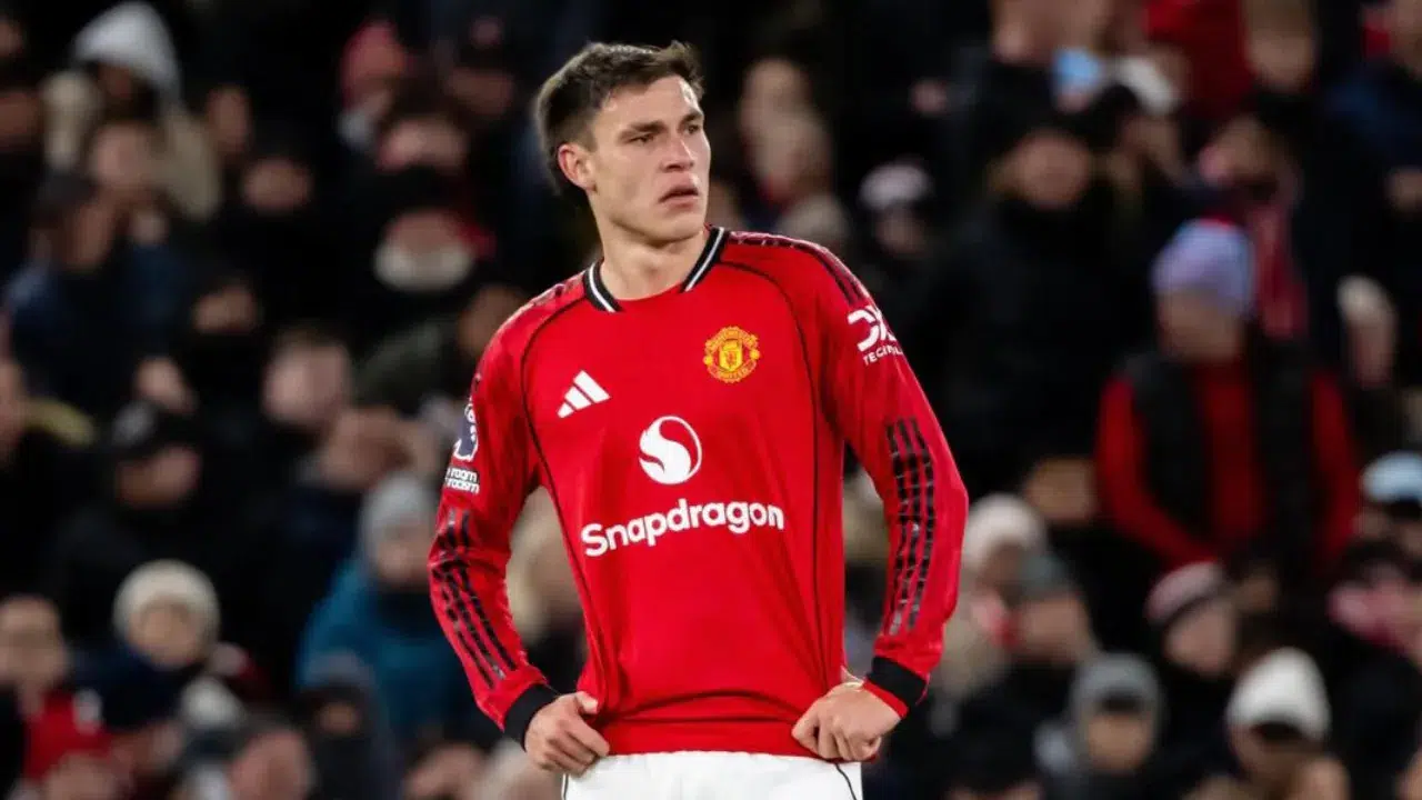 Galatasaray Gueye defterini kapattı : Hedef Manuel Ugarte!