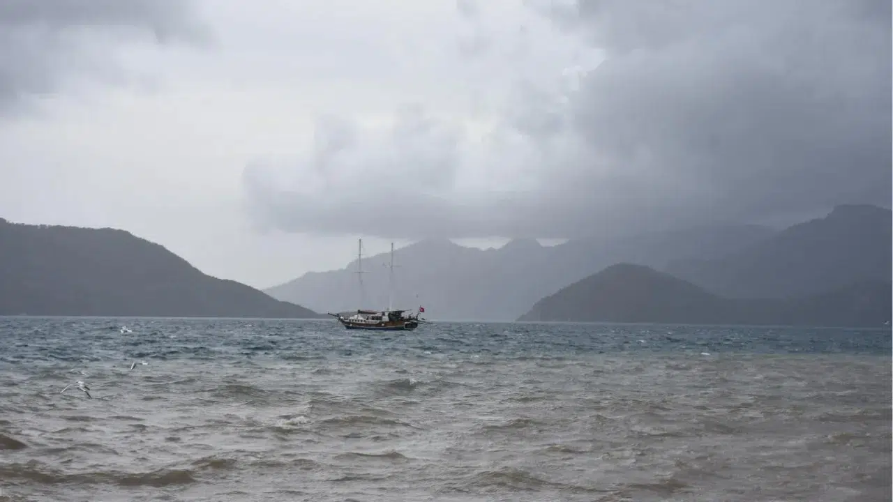 Muğla'da kuvvetli rüzgarlar etkili oluyor!