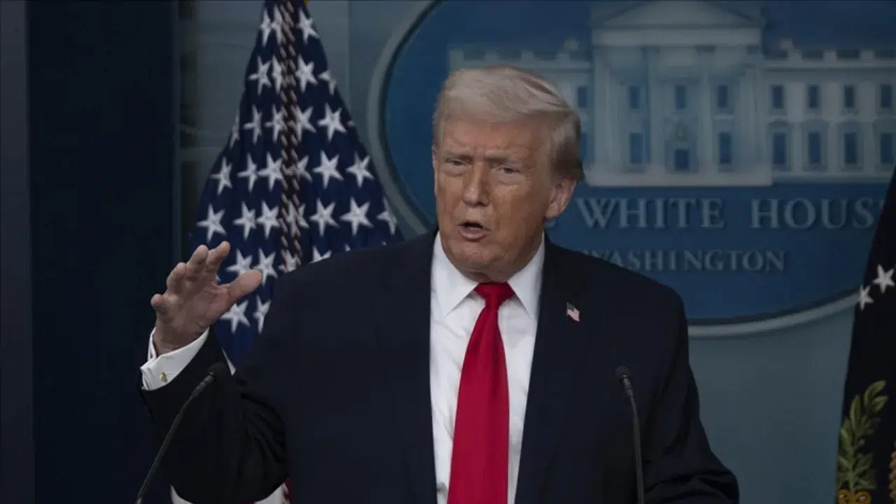 Trump’tan Super Bowl devre arası şovuna sert eleştiri