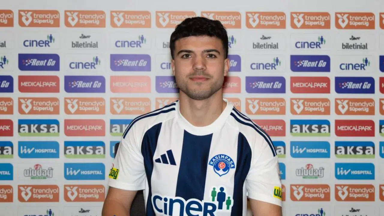 Kasımpaşa, Galatasaraylı Eyüp Aydın'ı transfer etti