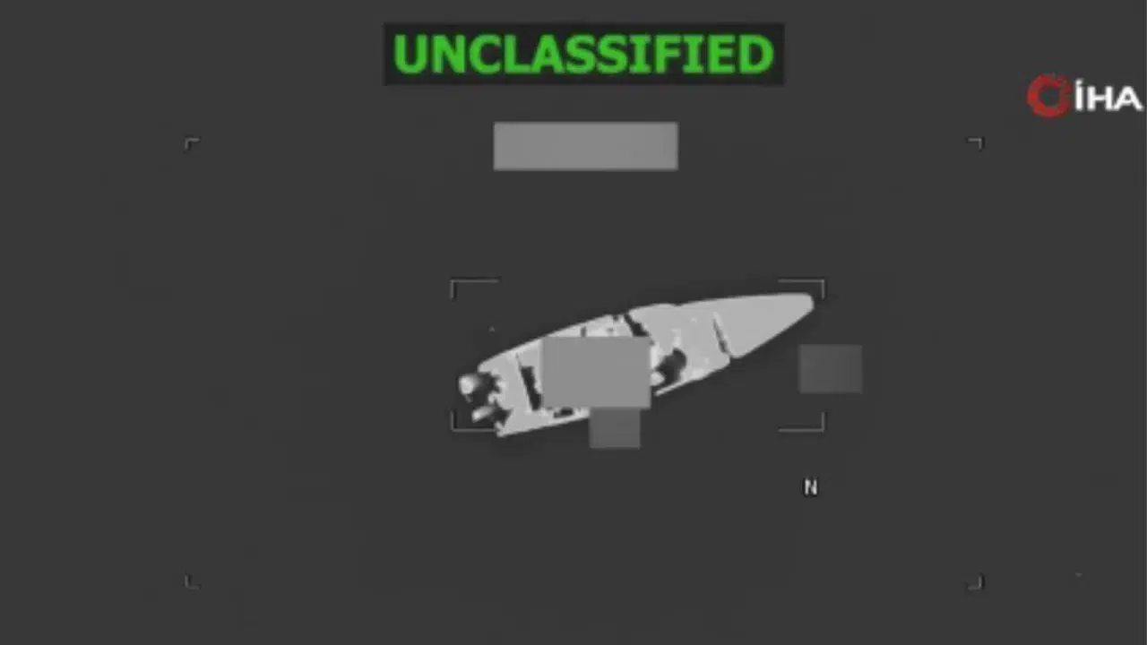 ABD ordusu Karayipler'de bir tekneyi vurdu