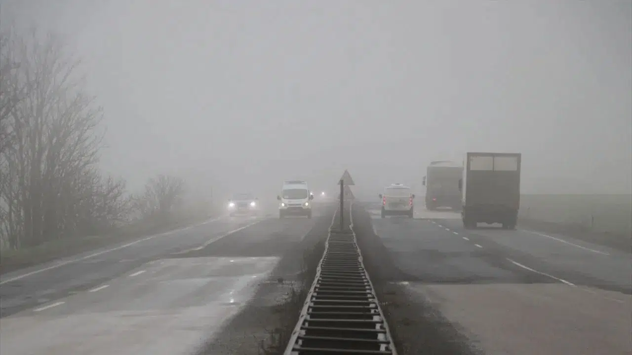 Tekirdağ'da sis etkisini artırdı : Görüş mesafesi 50 metreye düştü