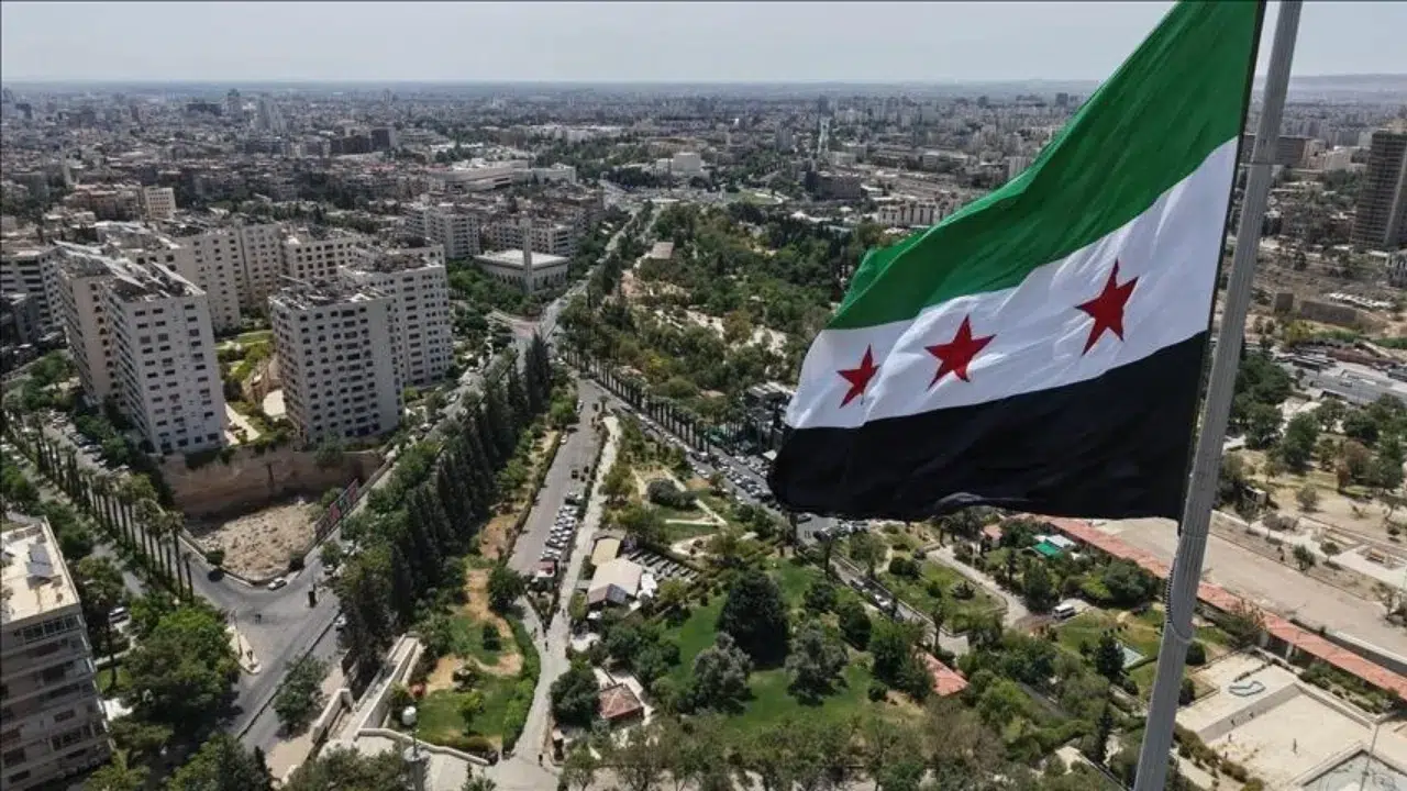 Suriye'nin Rakka iline silahlı saldırı : 2 kişi hayatını kaybetti