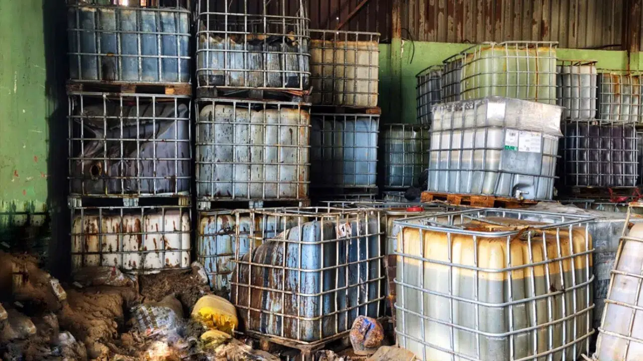 Ankara'da kaçak akaryakıt operasyonu : 1 milyon 50 bin litre akaryakıt ele geçirildi