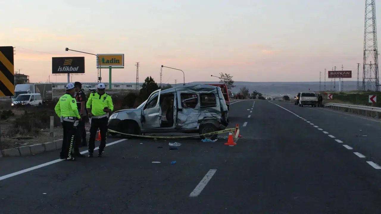 Kayseri'de 3 kişinin öldüğü kazada, kamyon sürücüsüne para cezası verildi