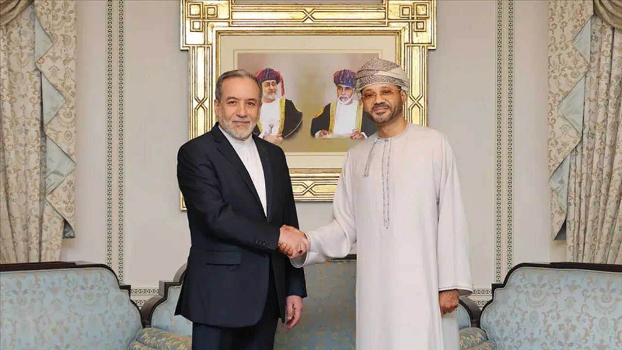 İran Dışişleri Bakanı Erakçi, ABD müzakeresi öncesi Ummanlı mevkidaşıyla görüştü