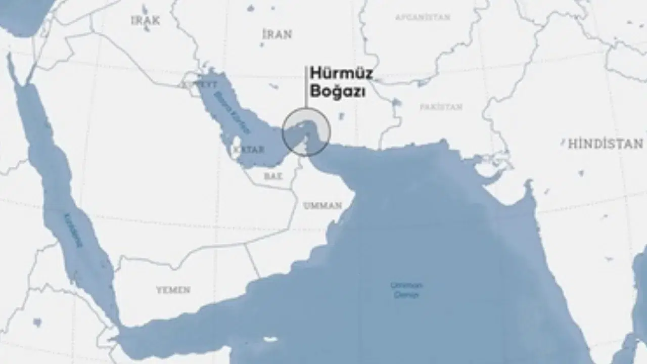 İran, Hürmüz Boğazı'nın bir kısmını birkaç saat kapatacak