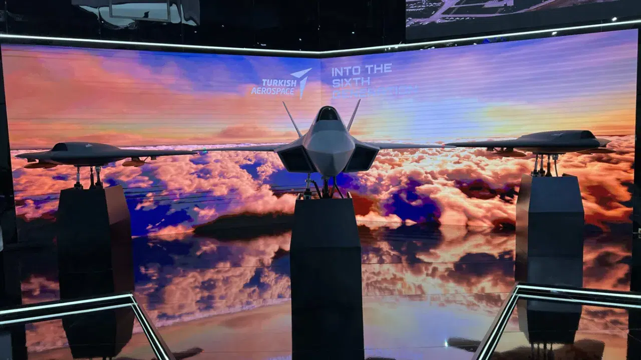 Milli Muharip Uçak KAAN, yeni nesil tanıtımıyla Riyad'da sahneye çıktı!