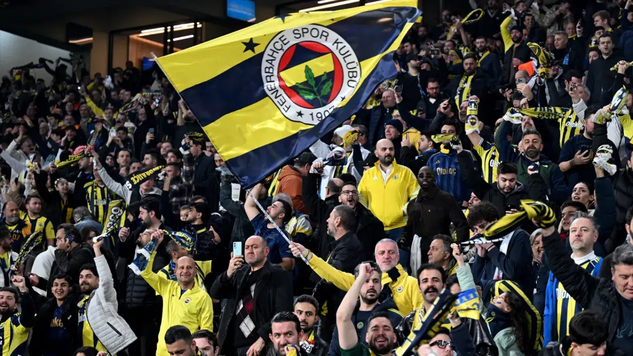 Fenerbahçe, Nottingham Forest deplasmanında tur için sahaya çıkıyor