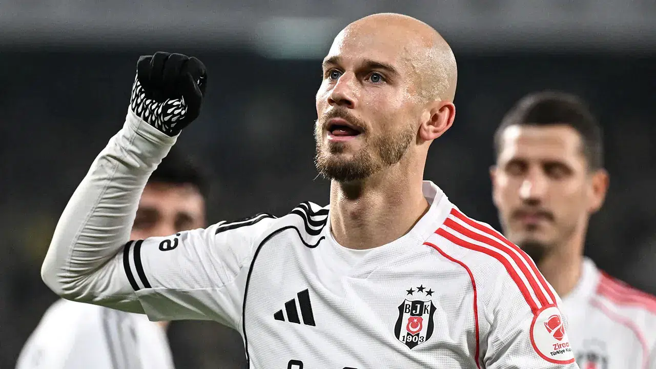 Beşiktaş'tan Vaclav Cerny hakkındaki iddialara yanıt : Tamamen hayal ürünüdür!