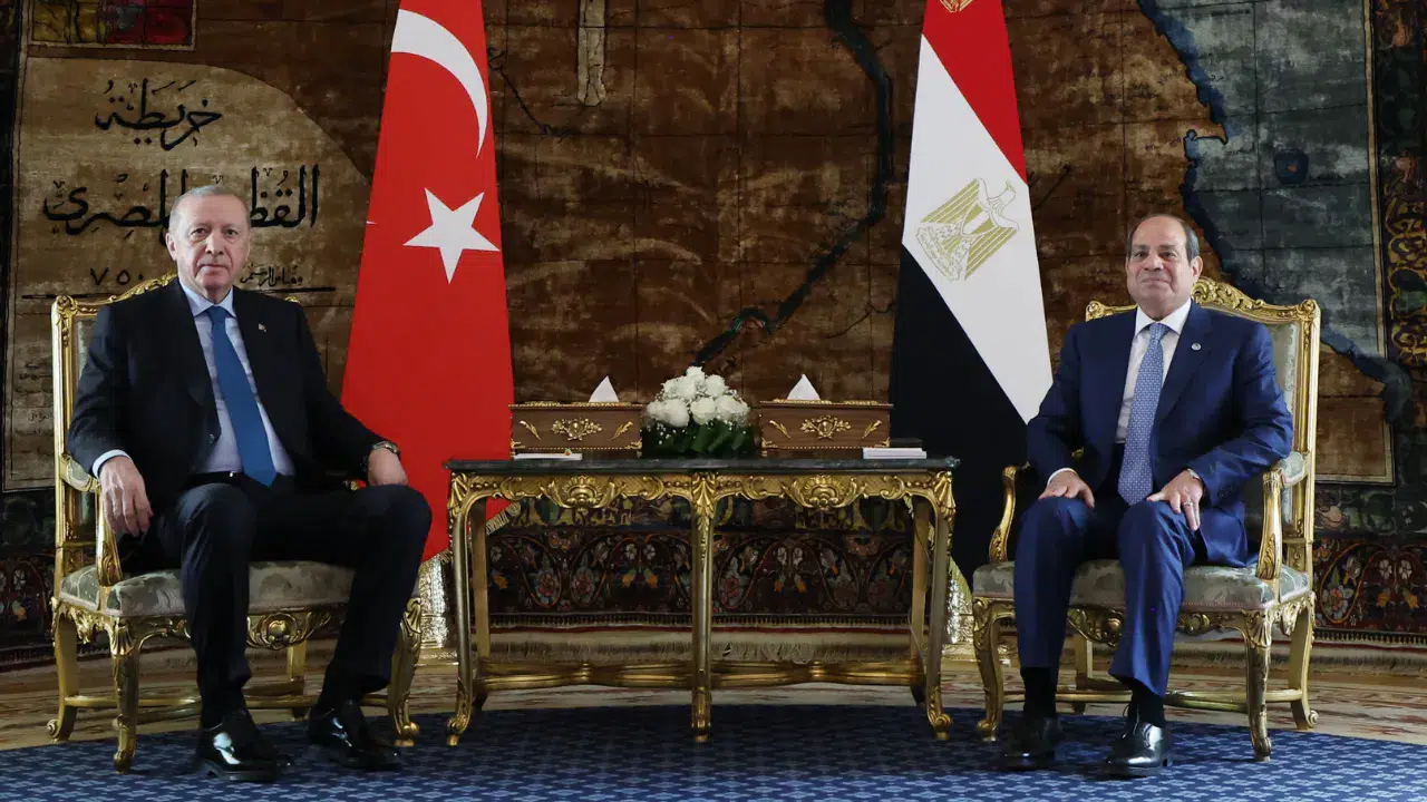 Cumhurbaşkanı Erdoğan, Mısır Cumhurbaşkanı Sisi ile görüştü