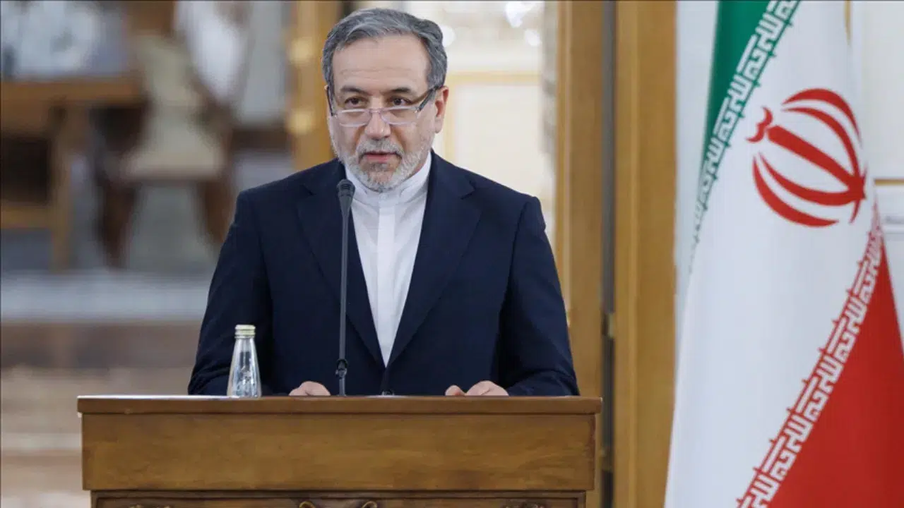 İran Dışişleri Bakanı Erakçi, diplomasiye hazır olduklarını söyledi