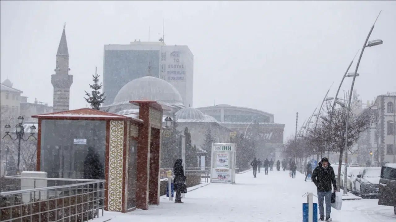 Meteoroloji'den Erzurum için buzlanma ve don uyarısı