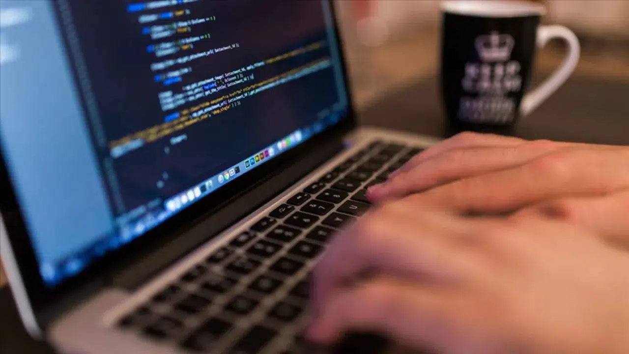 İstanbul'da yasa dışı bahis ve POS tefeciliği operasyonu : 671 milyon mal varlığa el konuldu!