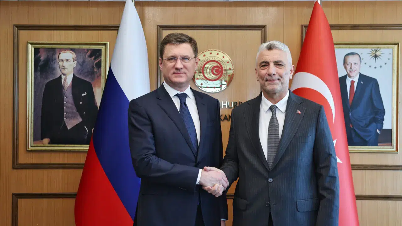 Bakan Bolat , Rusya Başbakan Yardımcısı Novak ile görüştü : 100 milyar dolar hedefi masada