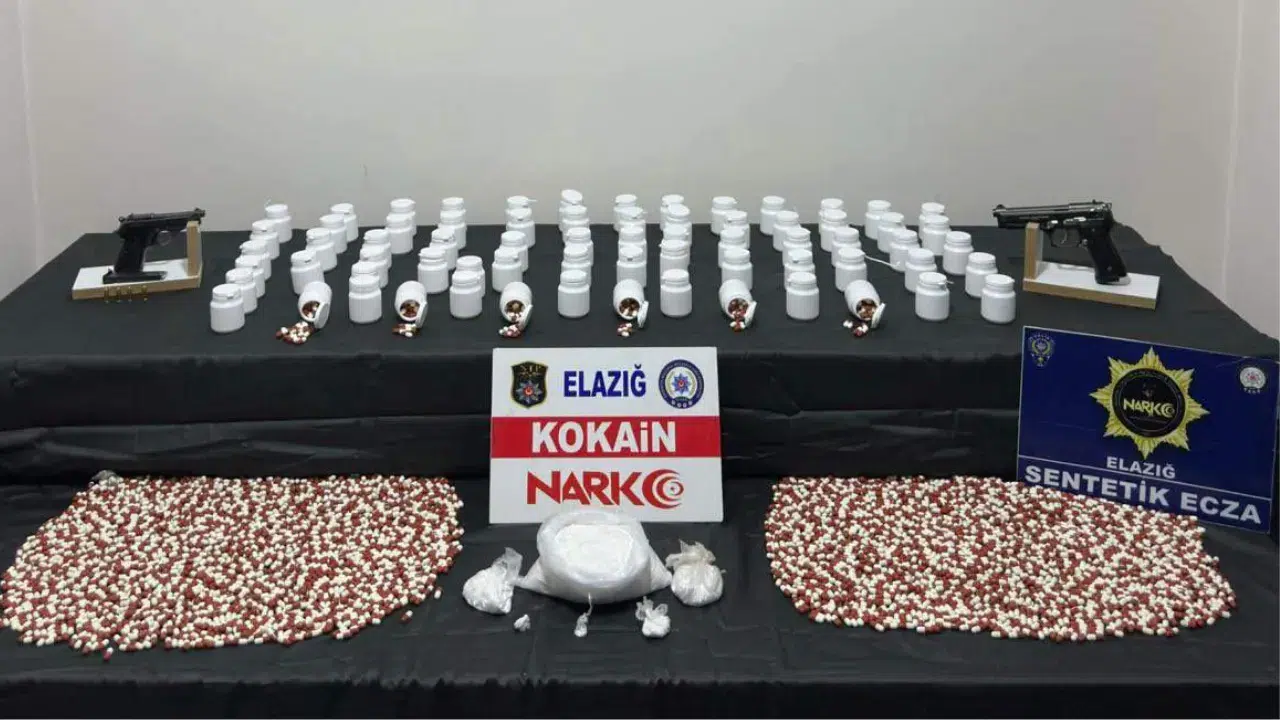Elazığ'da uyuşturucu operasyonu : 802 gram kokain ele geçirildi