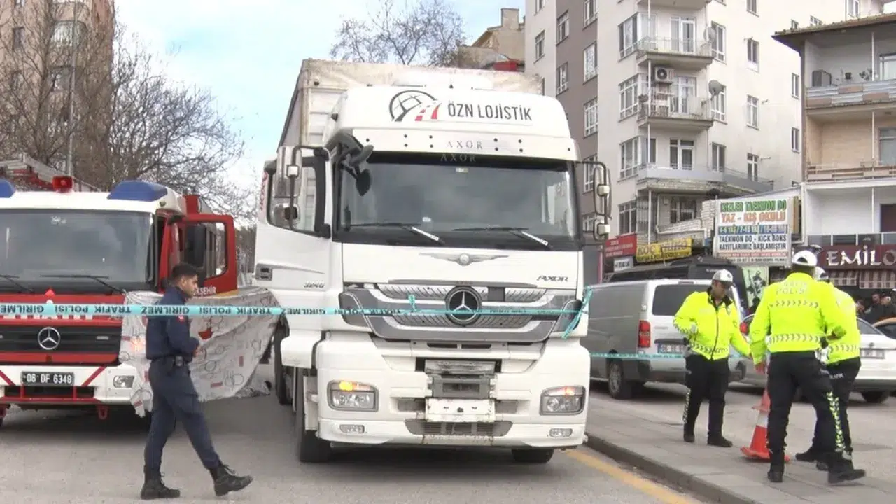 Ankara’da tırın çarptığı 76 yaşındaki kadın hayatını kaybetti