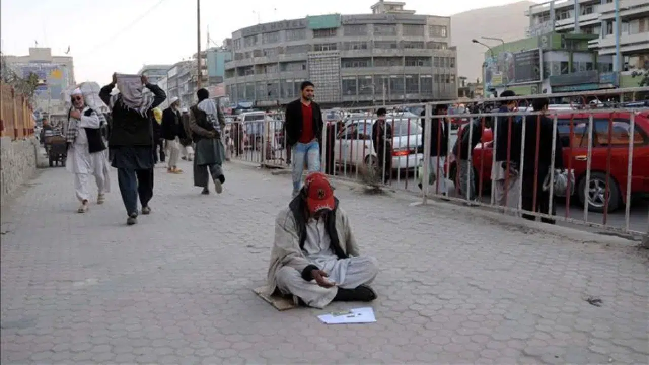 Antalya'daki bir dilencinin üzerinden servet çıktı !