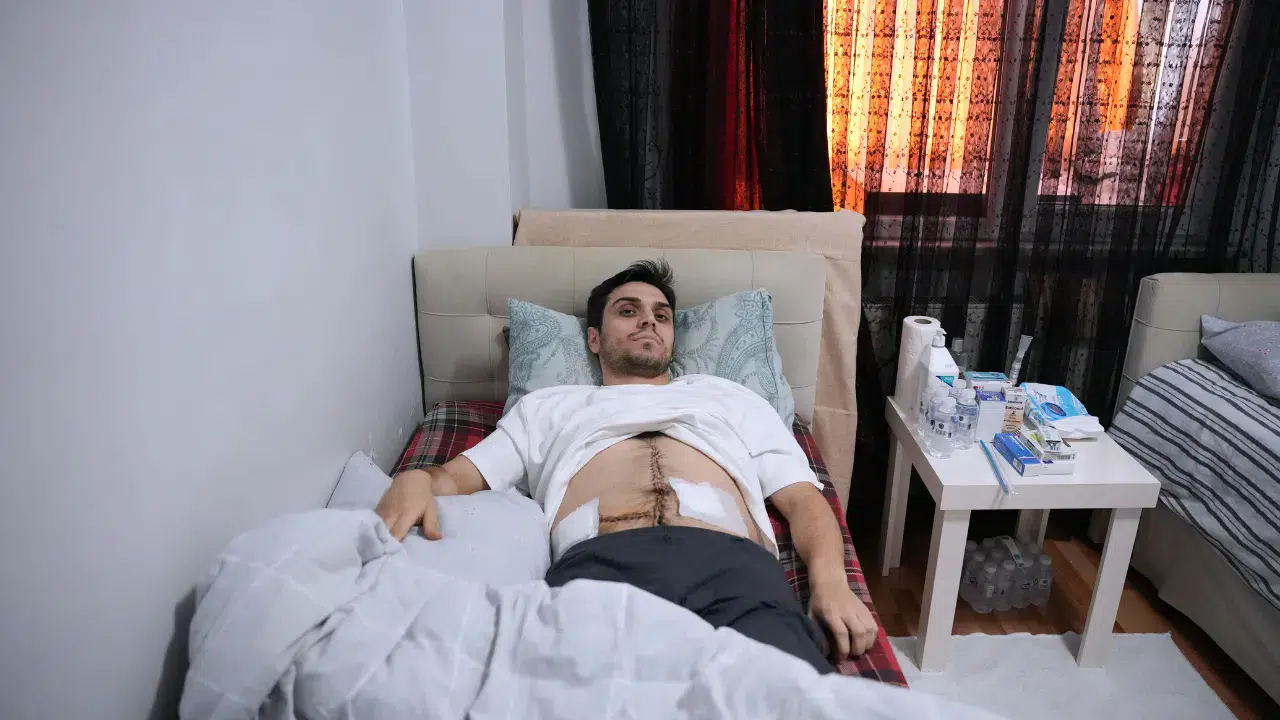 Bağcılar'da bıçaklanan Oğuzhan Çöpür'ün ailesine tehdit mesajları atan 3 çocuk tutuklandı