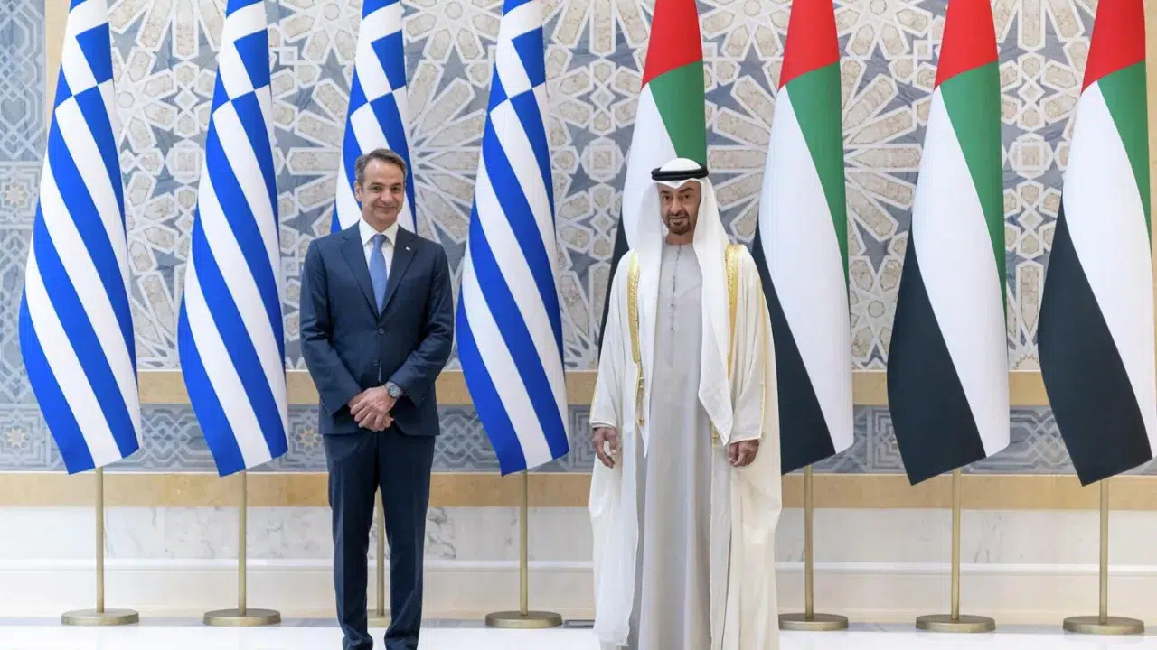 BAE Devlet Başkanı Bin Zayid, Yunanistan Başbakanı Miçotakis ile görüştü