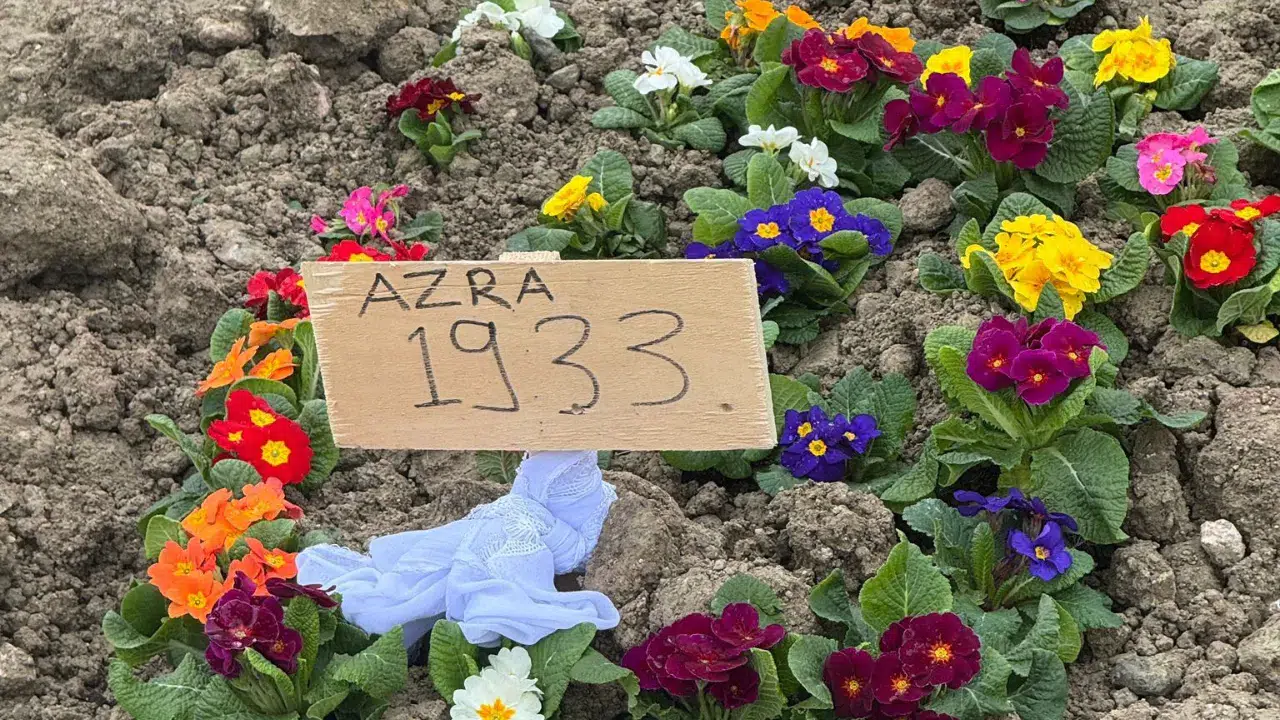 Ankara'da babası tarafından öldürülen kız çocuğu son yolculuğuna uğurlandı