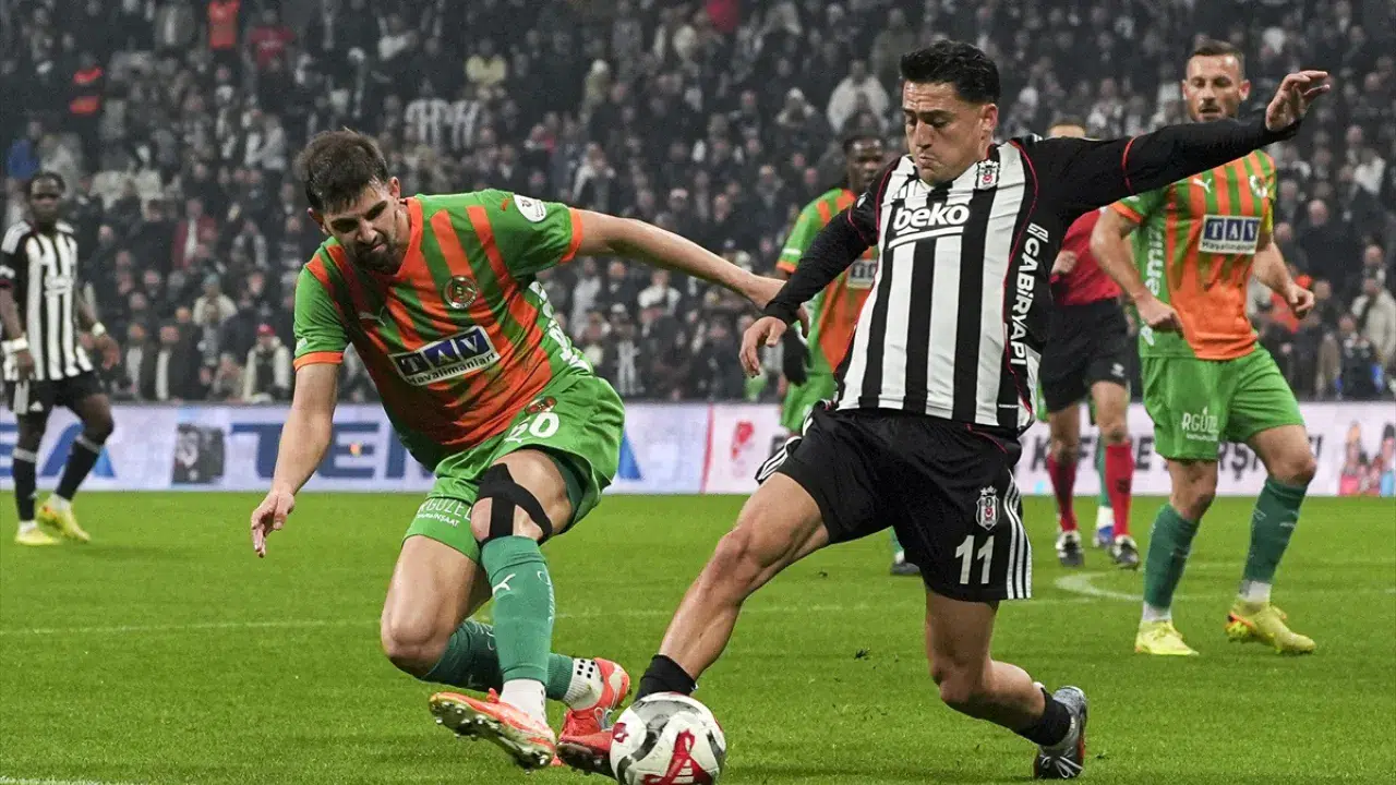 Beşiktaş ile Corendon Alanyaspor 2-2 berabere kaldı