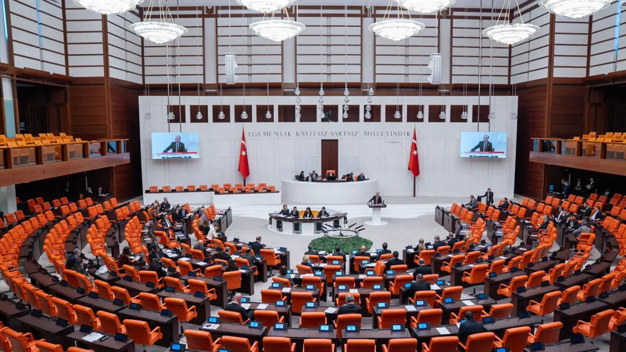 TBMM Genel Kurulu Bekir Bozdağ başkanlığında toplandı