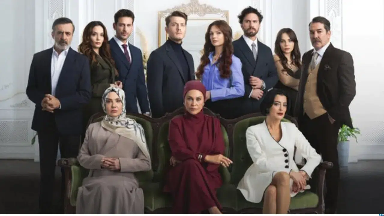 Hülya Avşar ekranlara döndü : Aynı Yağmur Altında dizisinin reytingleri şoke etti