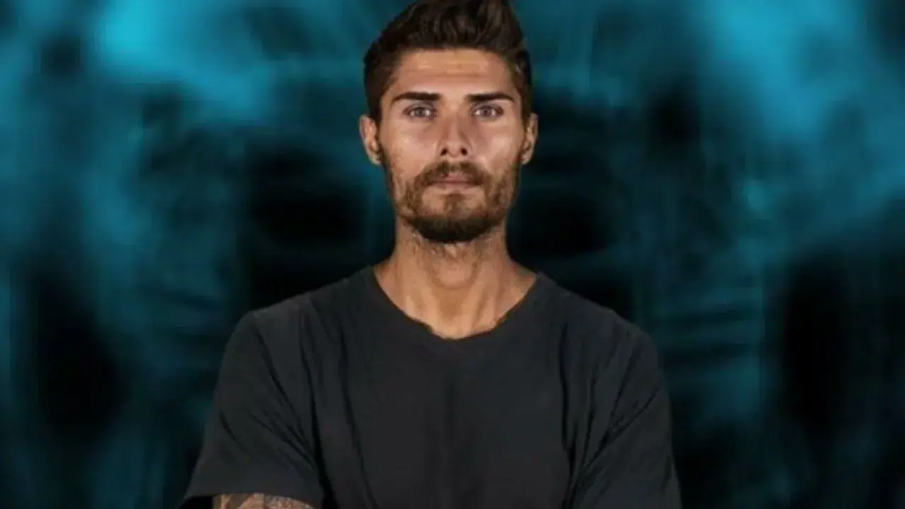 Barış Murat Yağcı, Survivor yarışması sonrası havalimanında gözaltına alındı