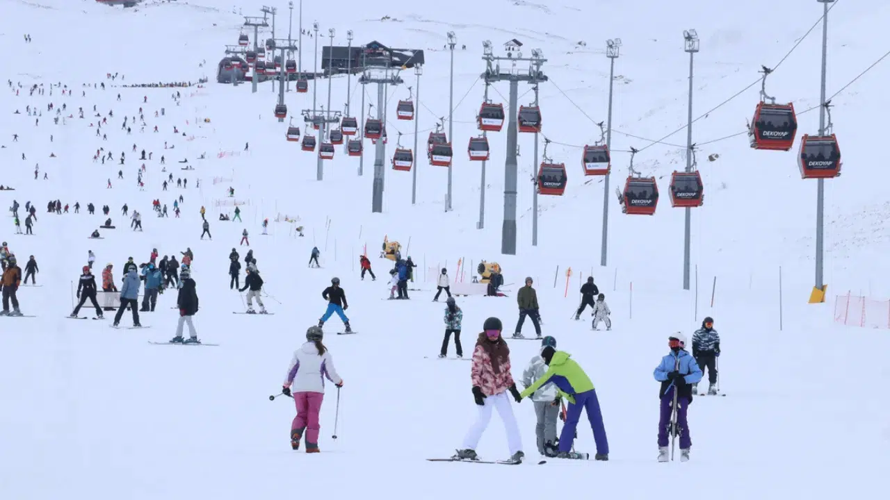 Kayseri Erciyes hafta sonu ziyaretçi akınına uğradı