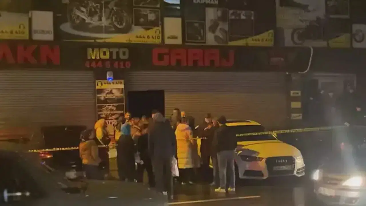 Esenler'de iş yerinde yangın : 2 kişi silahla vurulmuş halde ölü bulundu