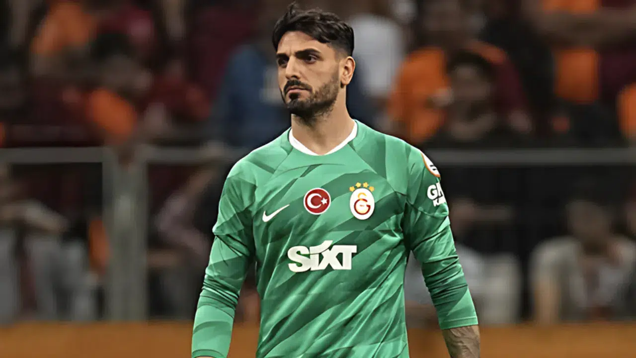 Galatasaray’da kalede değişim sinyali!
