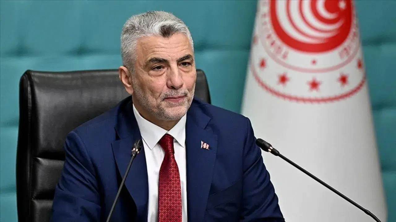 Bakan Bolat : Hizmetler dış ticaretinde 63,5 milyar dolar elde edildi